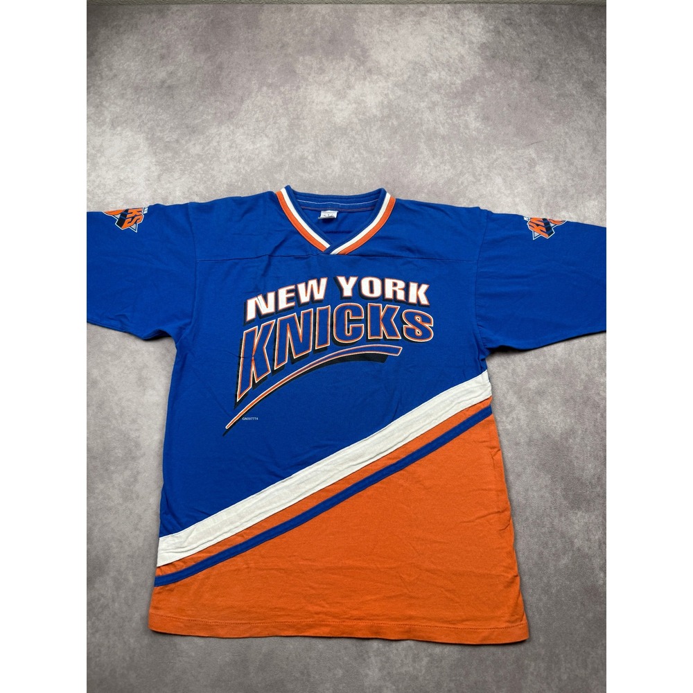 VTG New York Knicks Graphic V Neck T-Shirt Blue Orange Boys 14/16 USA Made Logo